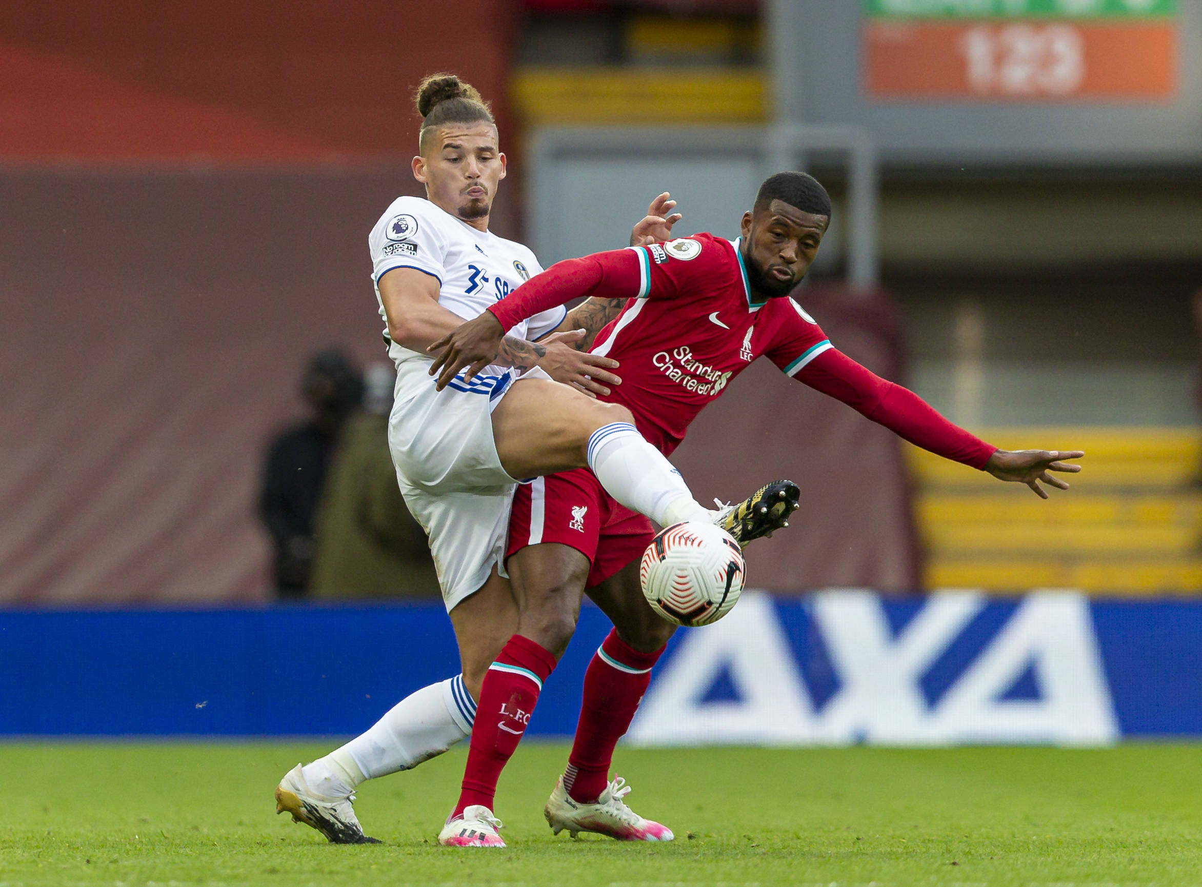 📸 国安定妆照拍摄花絮 🧐 谁的颜值最高?.